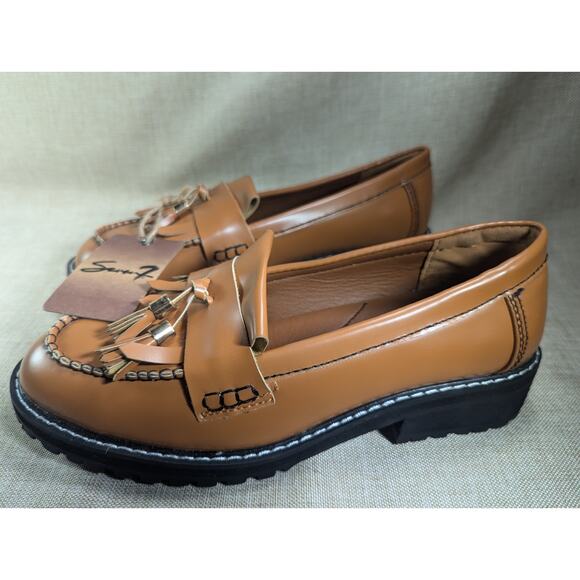 Seven 7 Black Shoes Loafers Size 9 Slip On Tassel Lug Sole Tan Brown Seven7 - Picture 2 of 7
